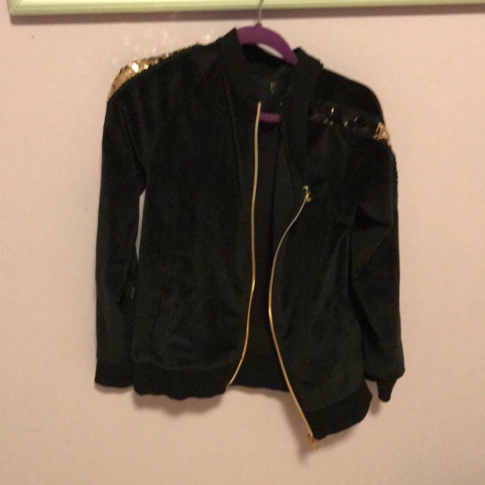 Justice zip up. - Picture 1 of 5
